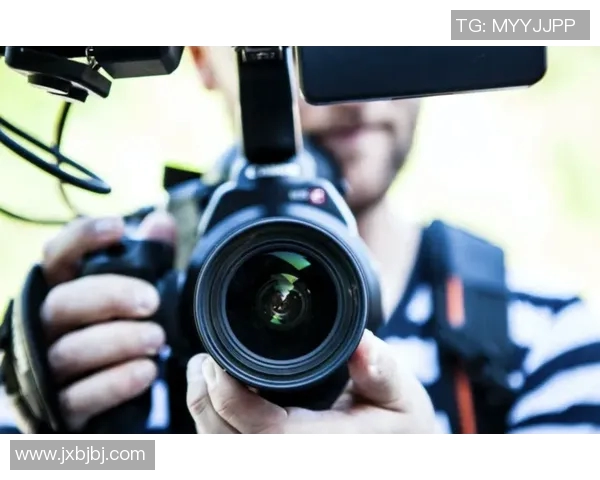 吉布森的传奇人生与创作历程探秘：从文学到影视的跨界之旅